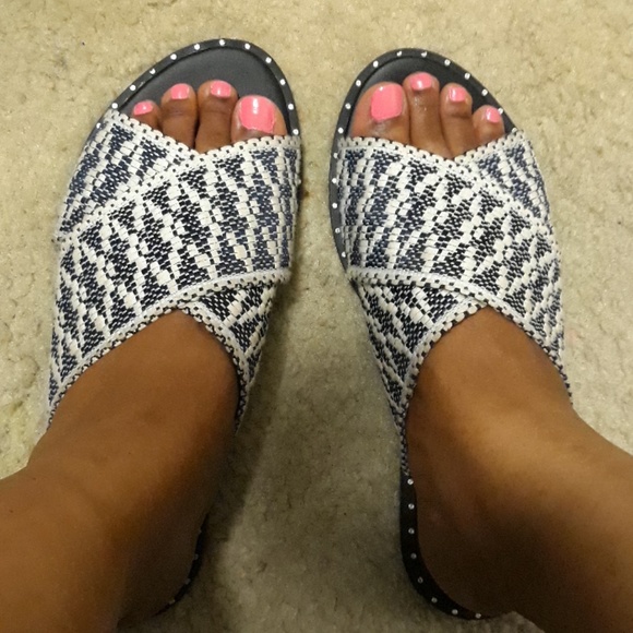 Universal Thread Flat Studded Sandals - Picture 3 of 4